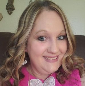 Meet your Posher, Kellye